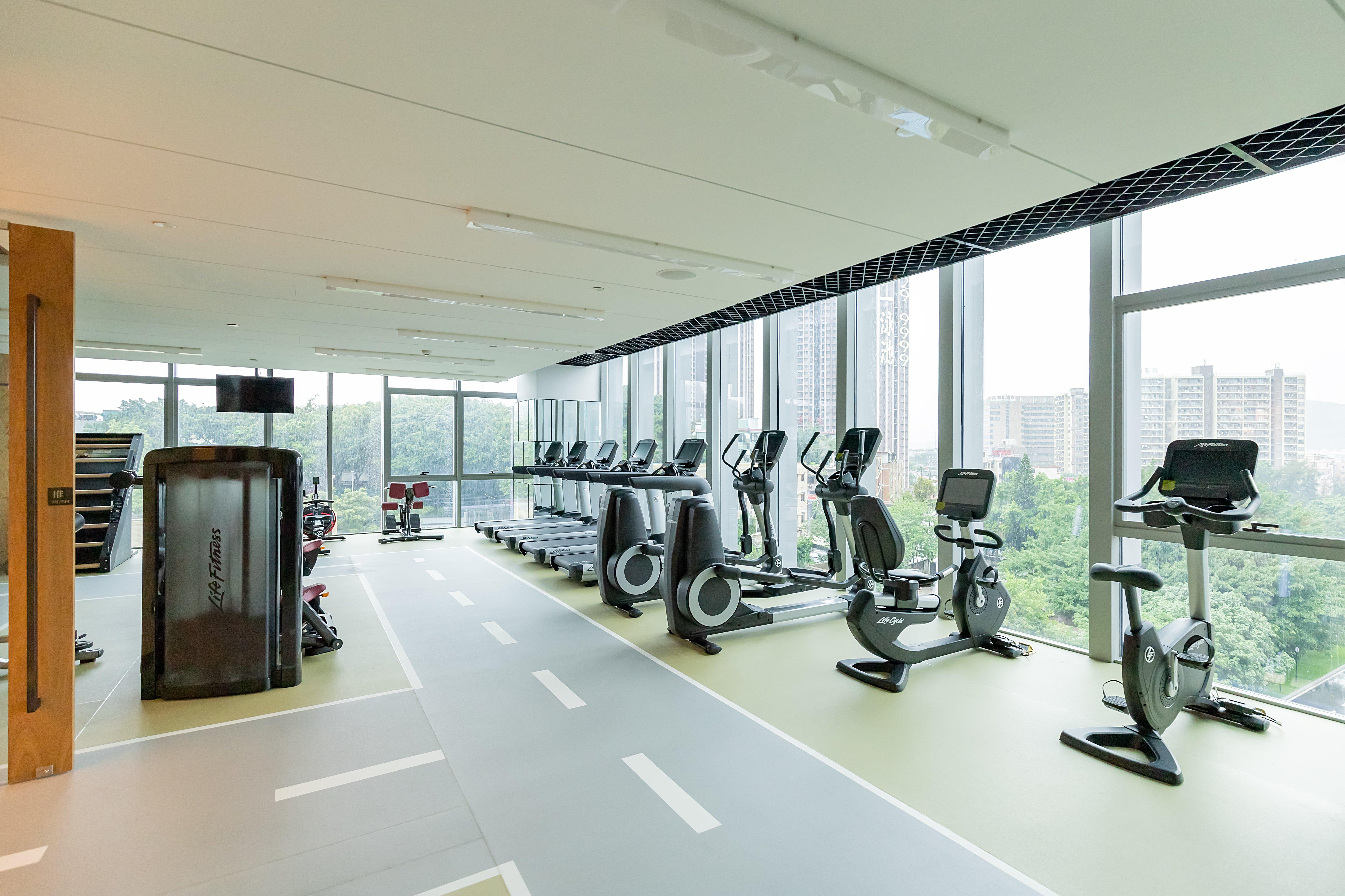 Holiday Inn Guangzhou South Lake Hotel - Ideal For Business & Leisure Zewnętrze zdjęcie
