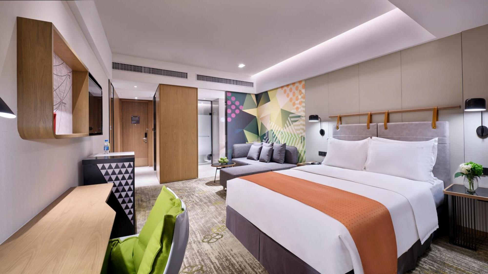 Holiday Inn Guangzhou South Lake Hotel - Ideal For Business & Leisure Zewnętrze zdjęcie